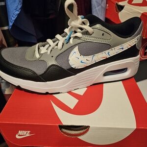 Womens Nike Sneakers